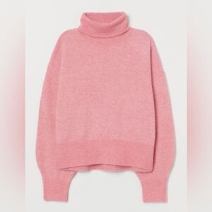 H&M Soft Pink Turtleneck Sweater